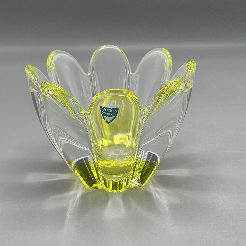 Vtg Orrefors Sweden Mayflower Clear Yellow Lime Green Crystal Glass Daisy Bowl